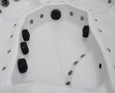 The Laurentian 8 Person Hot Tub - Land Supply Canada